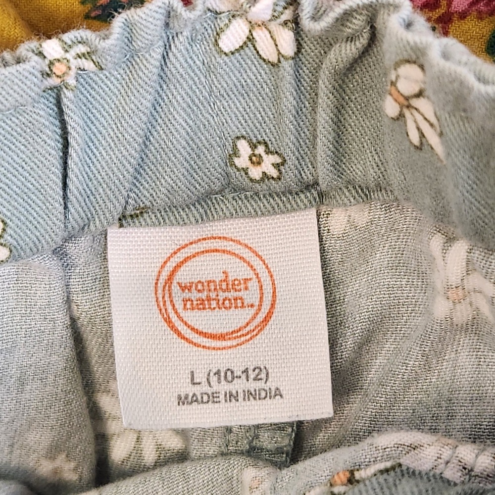 Junior Girls Lot 8 Tops Pants Size L 10/12 Zara Harper Canyon Floral‎ Stripes - Picture 2 of 5